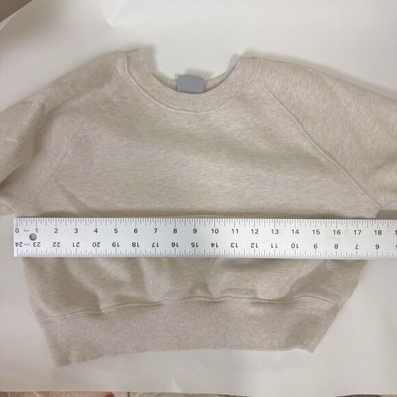 ARITZIA | tna cozy crop fleece sweatshirt | heather gray | small - Picture 8 of 9